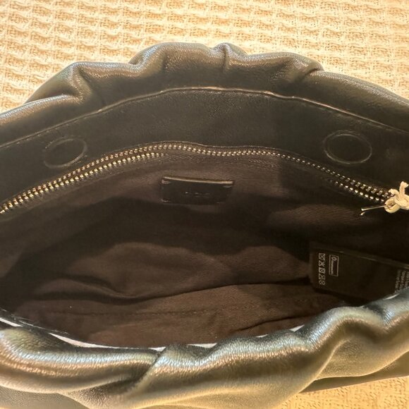 🆕 COS Gathered Leather Clutch Bag - Black NWT - Picture 6 of 9